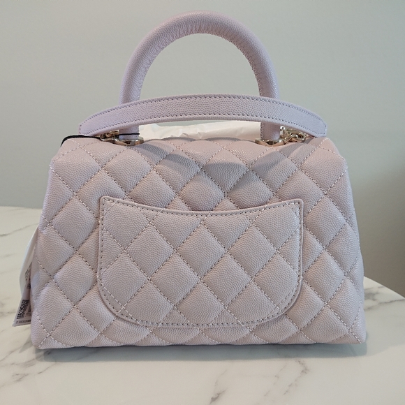 New CHANEL 20A Lilac Caviar Small Coco Handle GHW - Picture 2 of 7